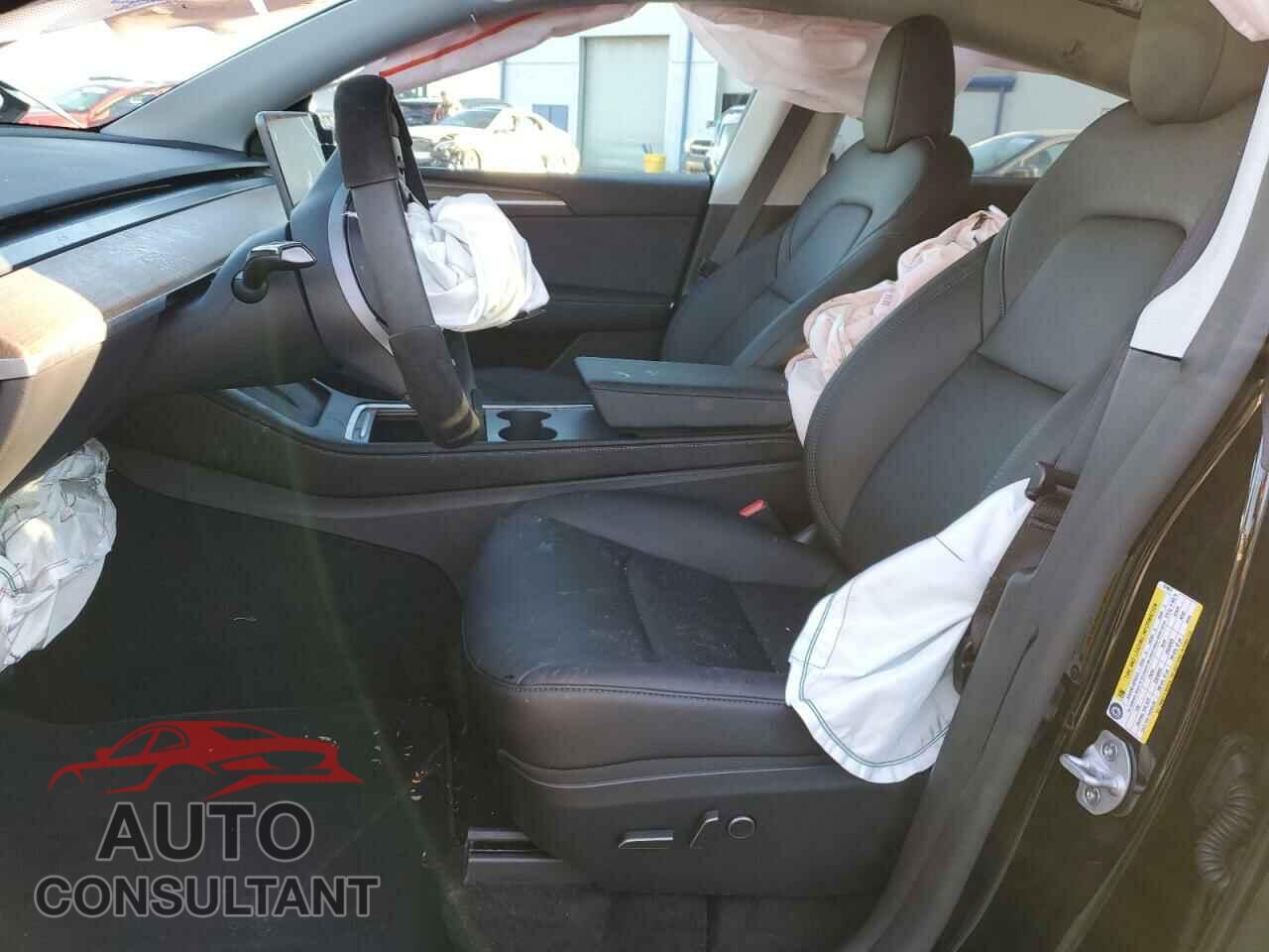 TESLA MODEL Y 2023 - 7SAYGDEE5PF874837