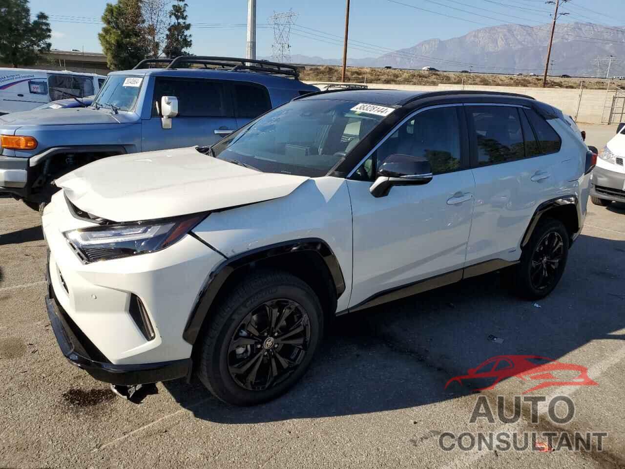 TOYOTA RAV4 2022 - 4T3E6RFV0NU087672