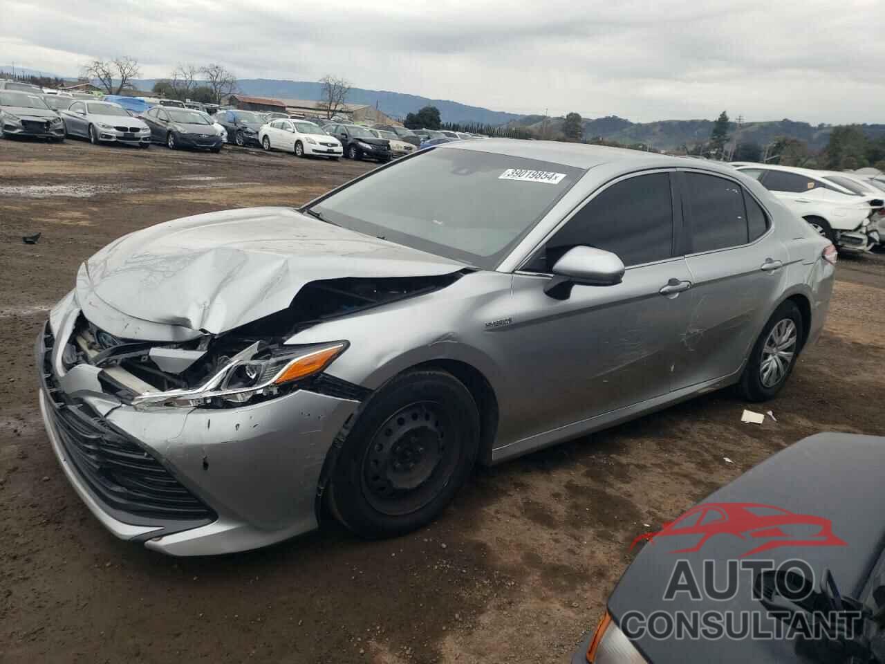 TOYOTA CAMRY 2018 - 4T1B31HK6JU002059