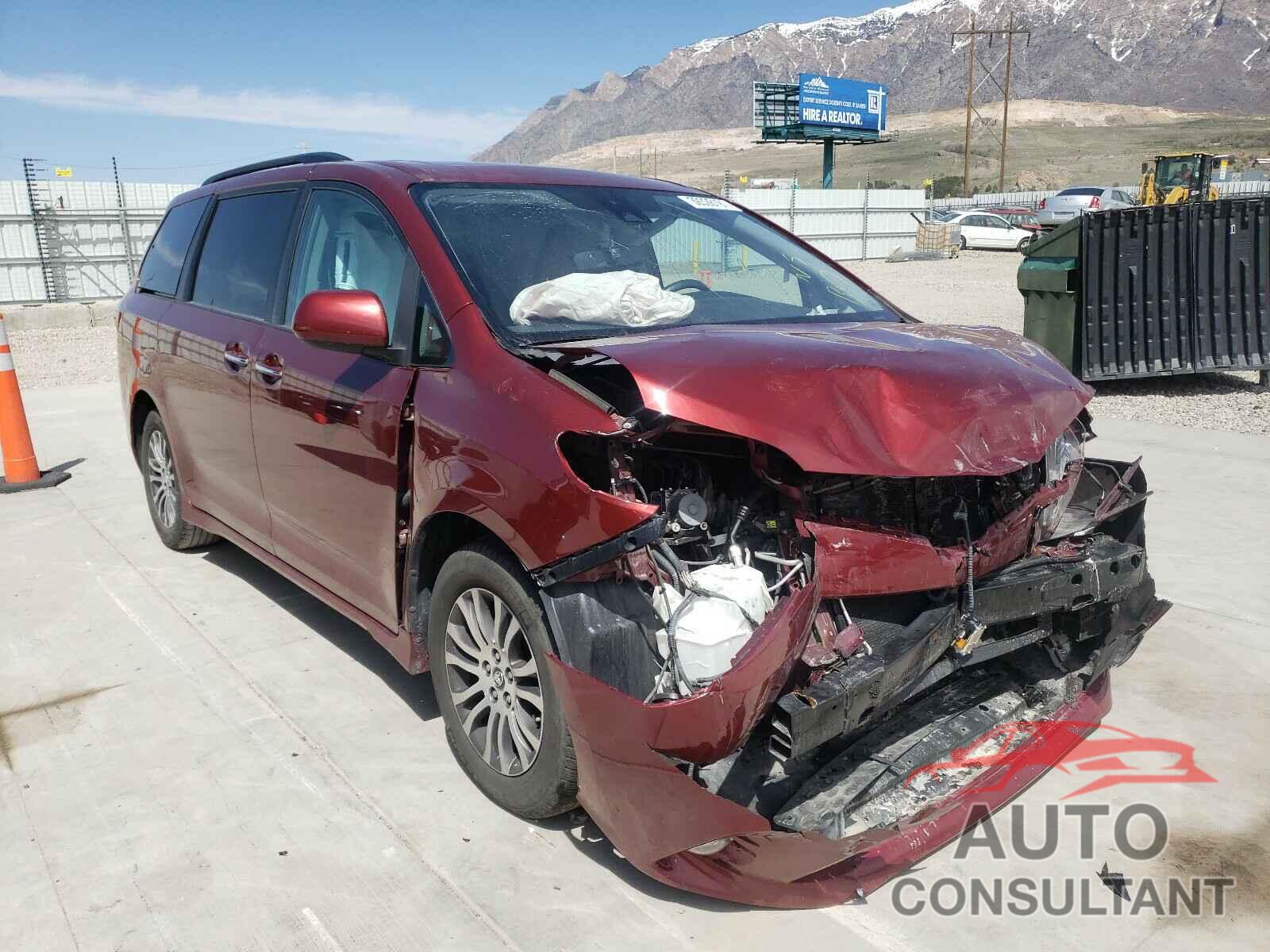 TOYOTA SIENNA 2018 - 5TDYZ3DC9JS918195