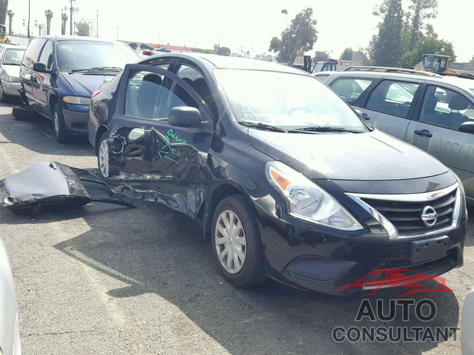 NISSAN VERSA 2015 - 3N1CN7AP4FL830496