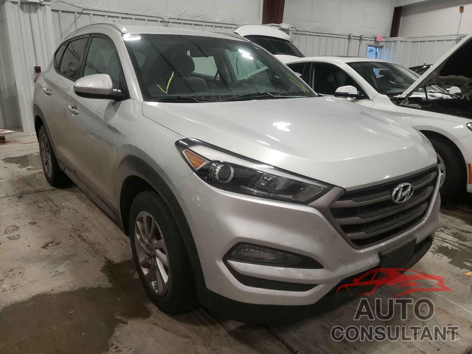 HYUNDAI TUCSON 2016 - KM8J3CA49GU136947