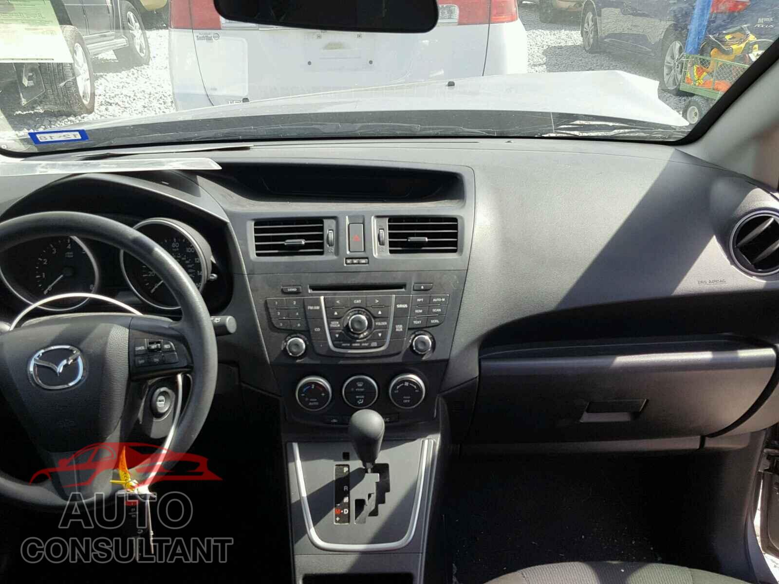 MAZDA 5 2015 - 5N1DR2MN2JC619591