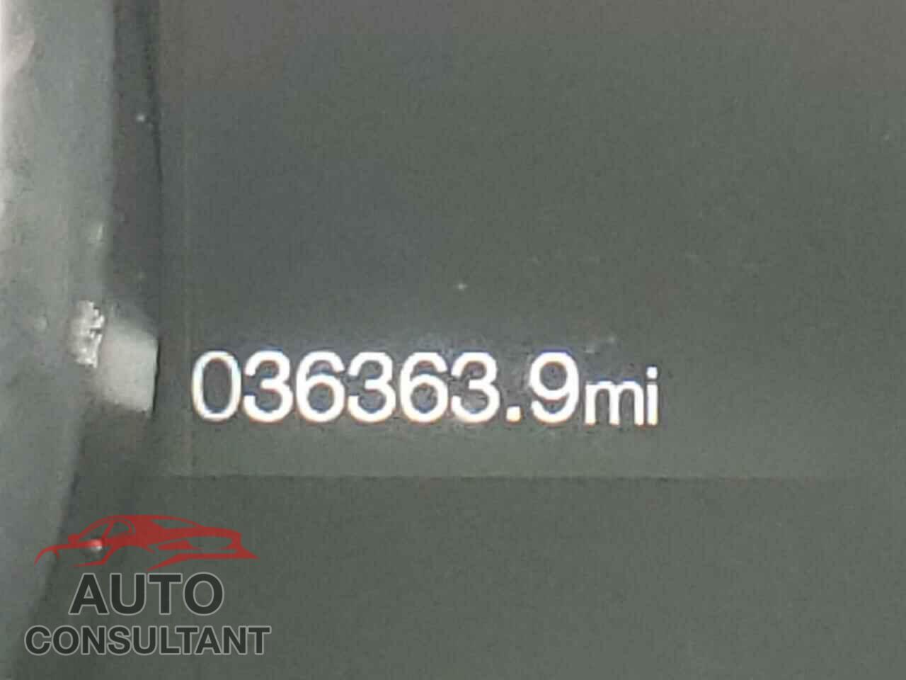 FORD MUSTANG 2018 - 1FA6P8TH0J5126570