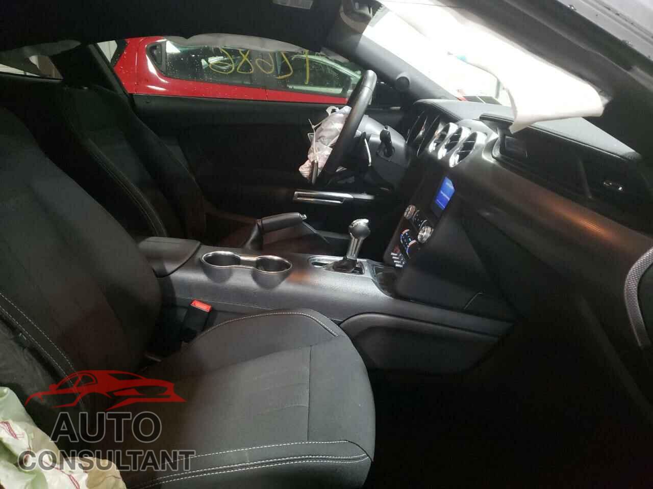 FORD MUSTANG 2021 - 1FA6P8CF2M5121308