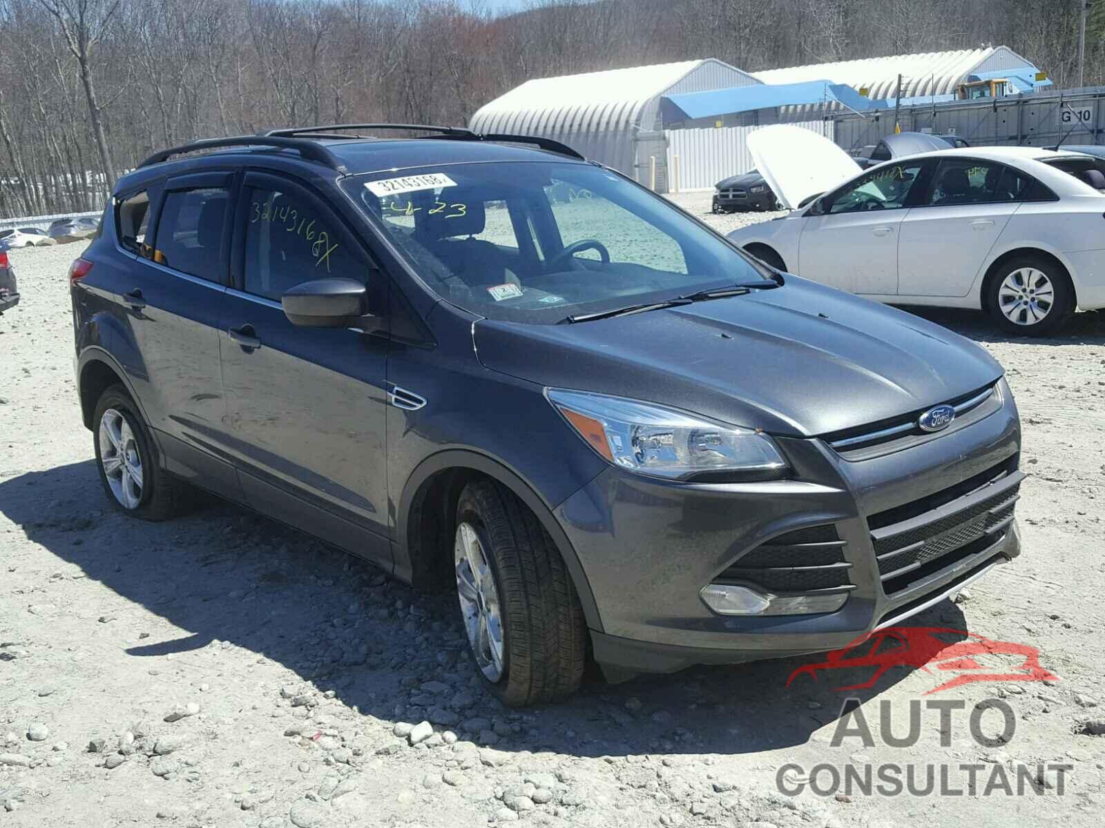 FORD ESCAPE 2016 - 1FMCU9GX7GUB39565