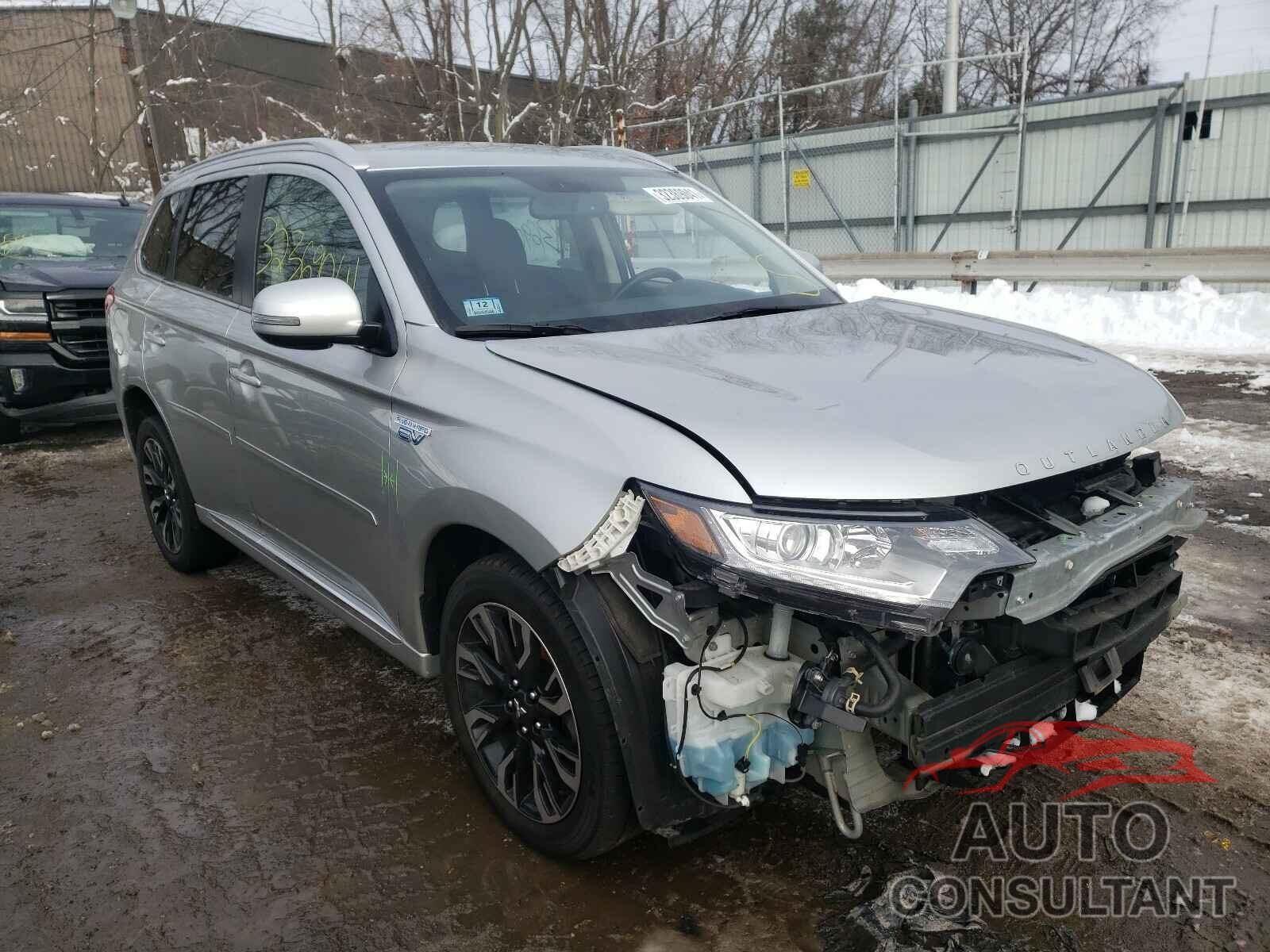 MITSUBISHI OUTLANDER 2018 - JA4J24A5XJZ052114