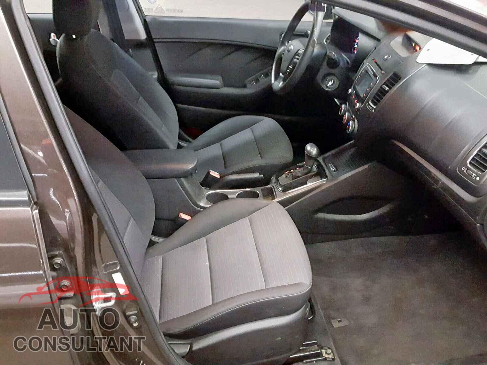 KIA FORTE LX 2017 - WP1AD2A2XGLA71783