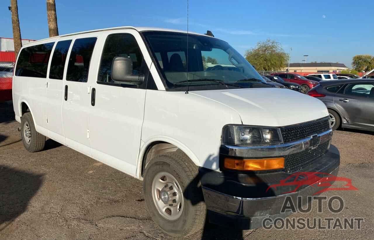 CHEVROLET EXPRESS 2019 - 1GAZGPFG1K1248361