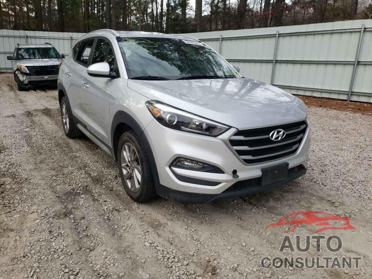 HYUNDAI TUCSON 2018 - KM8J3CA47JU748040
