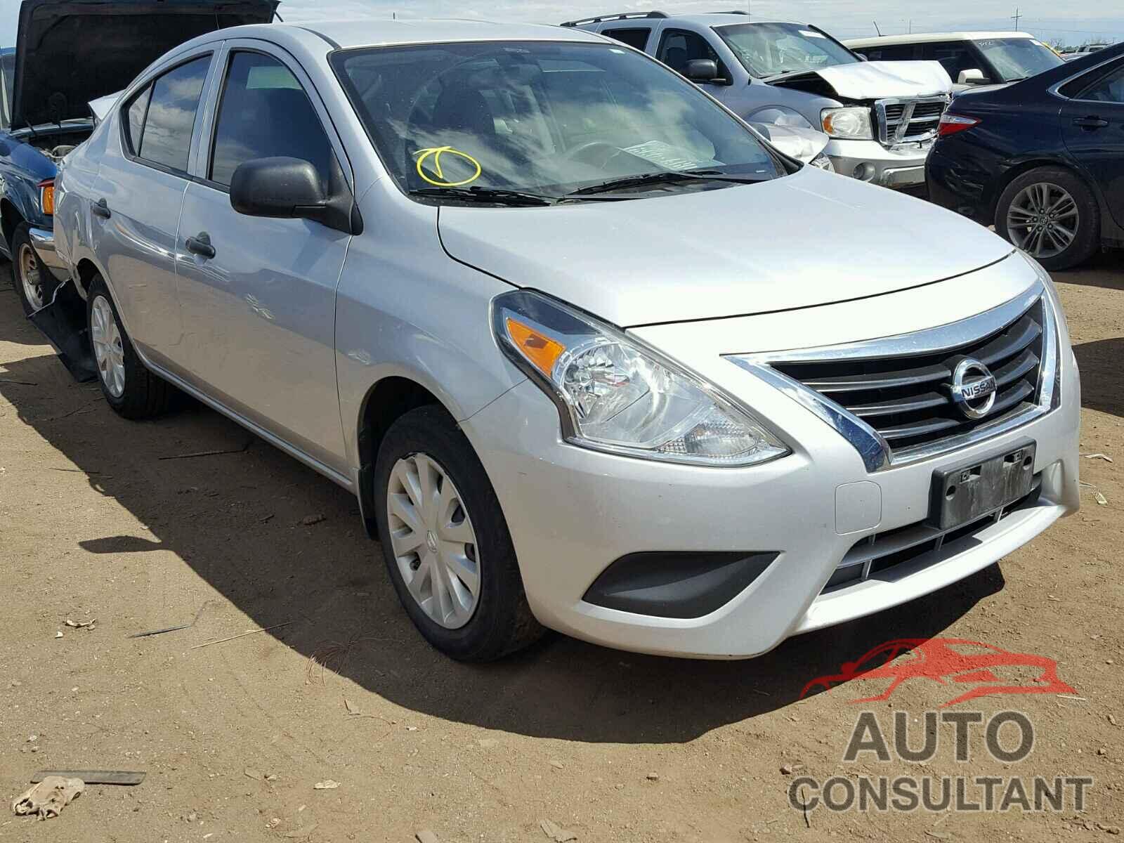 NISSAN VERSA 2015 - 3N1CN7AP4FL806456