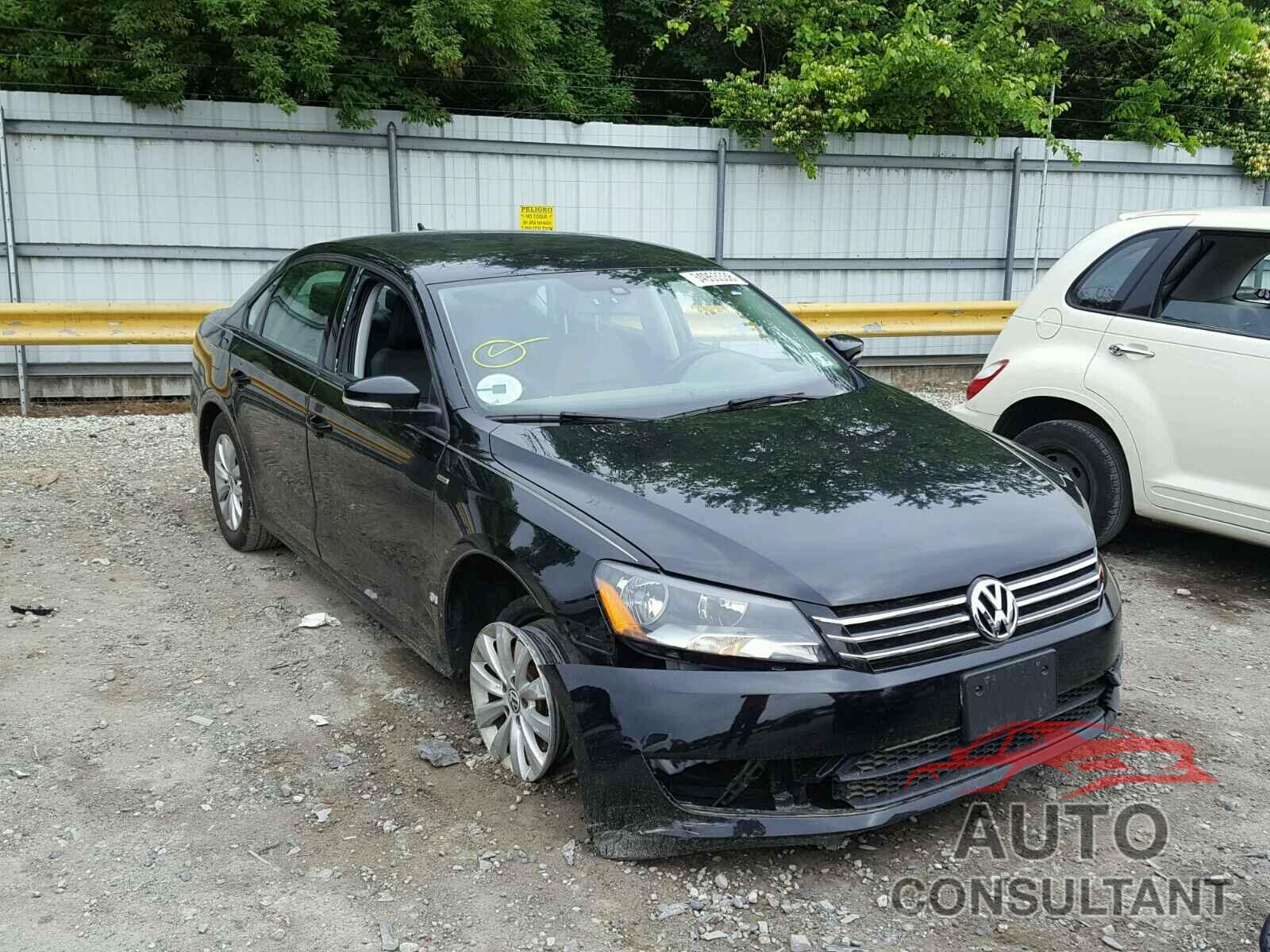 VOLKSWAGEN PASSAT 2015 - 1VWAT7A35FC044075