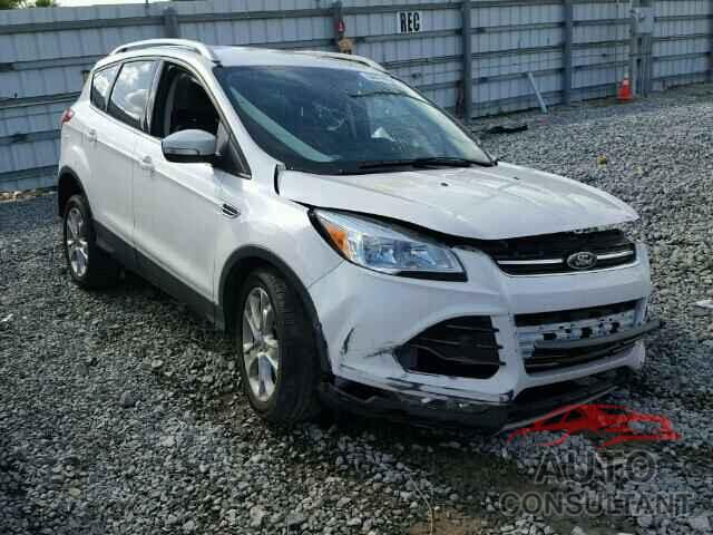 FORD ESCAPE 2015 - 1FMCU0J93FUB68775