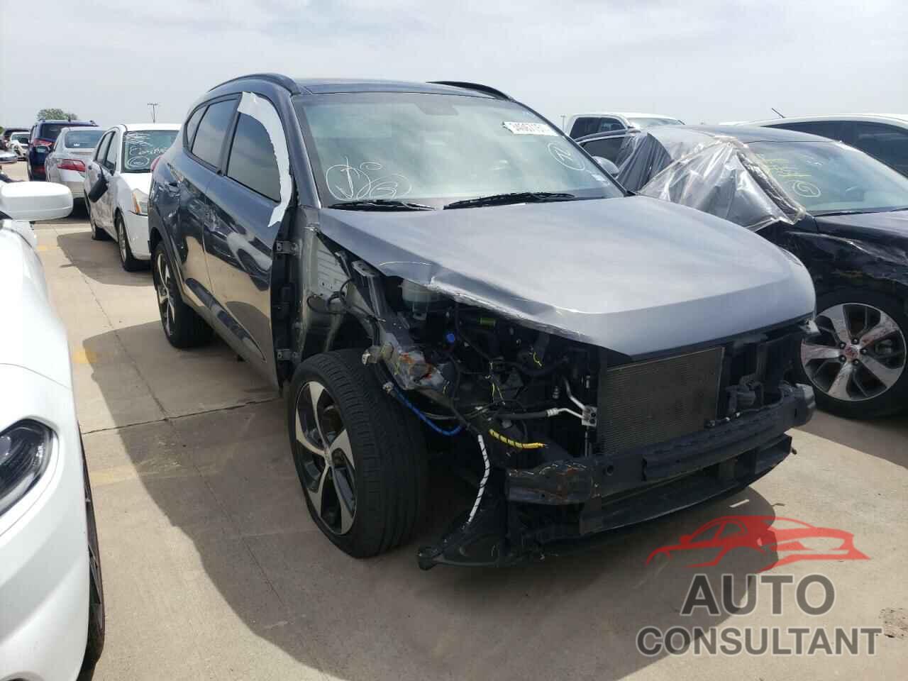 HYUNDAI TUCSON 2018 - KM8J33A23JU675277