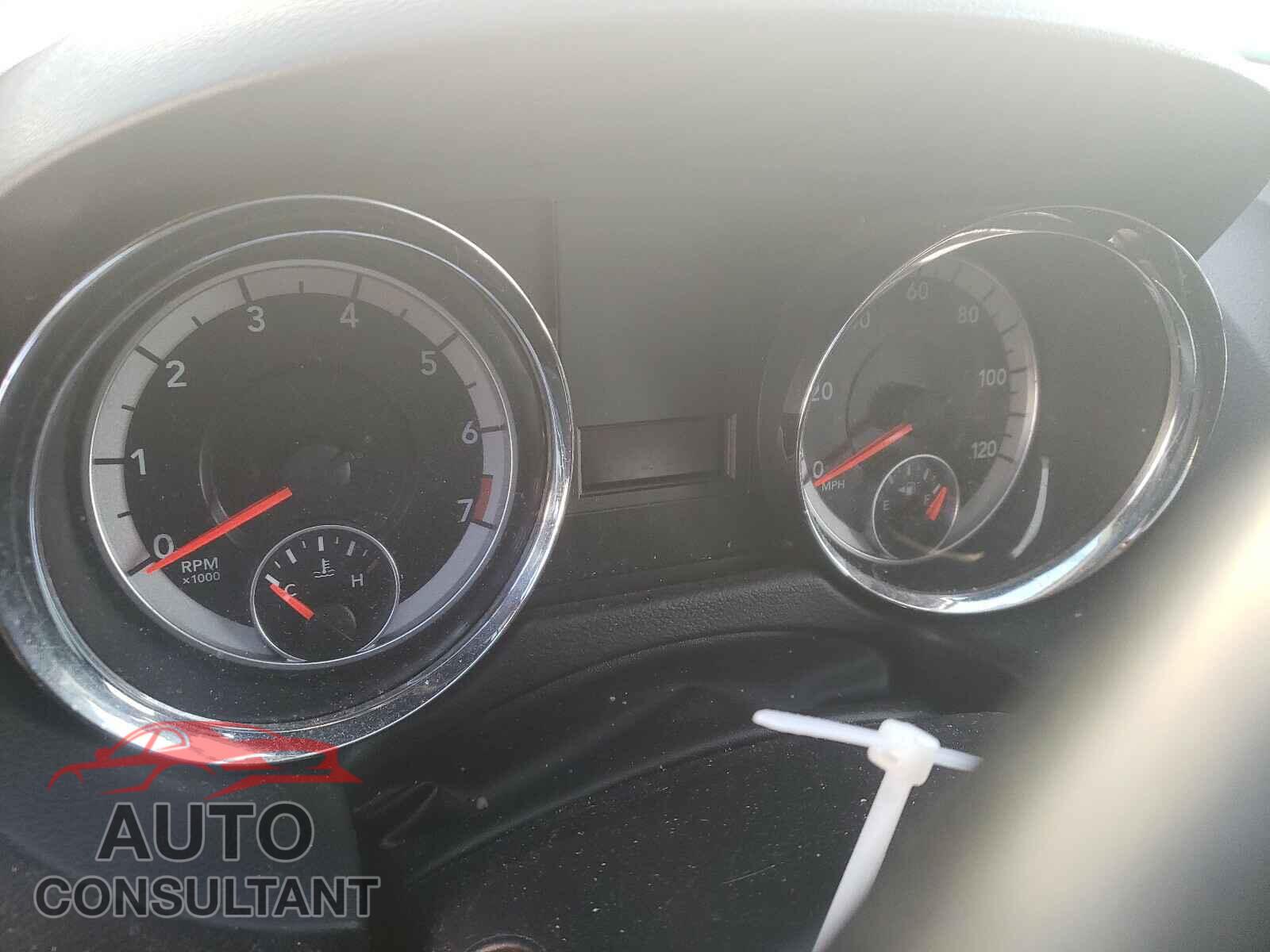 DODGE GRAND CARA 2017 - 2C4RDGBG3HR631051