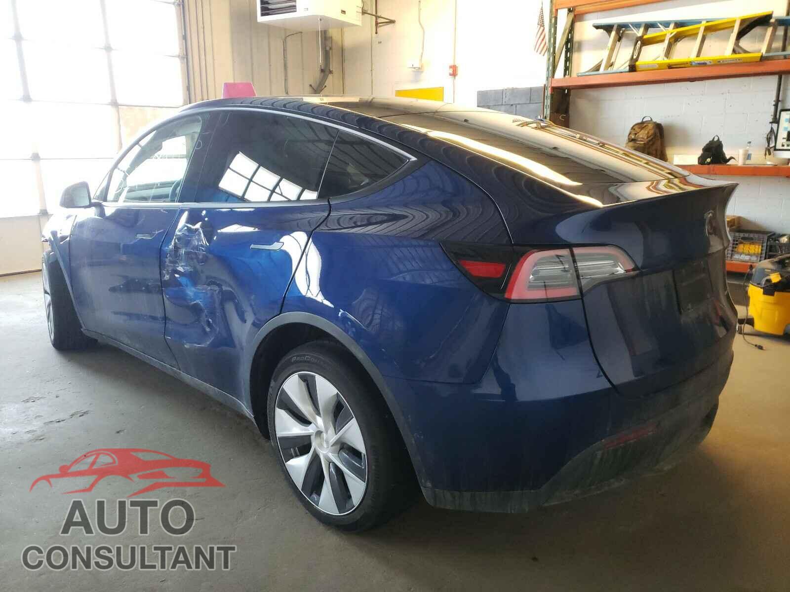 TESLA MODEL Y 2020 - 5YJYGDEE0LF049960