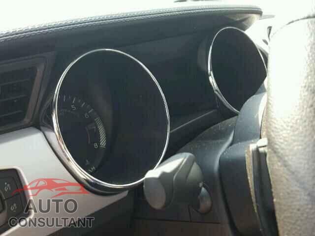 FORD MUSTANG 2015 - 1FATP8UH4F5383451