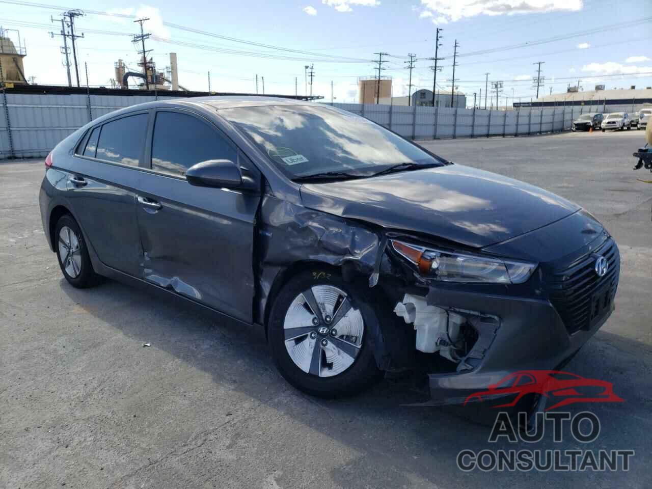 HYUNDAI IONIQ 2019 - KMHC65LC9KU140196