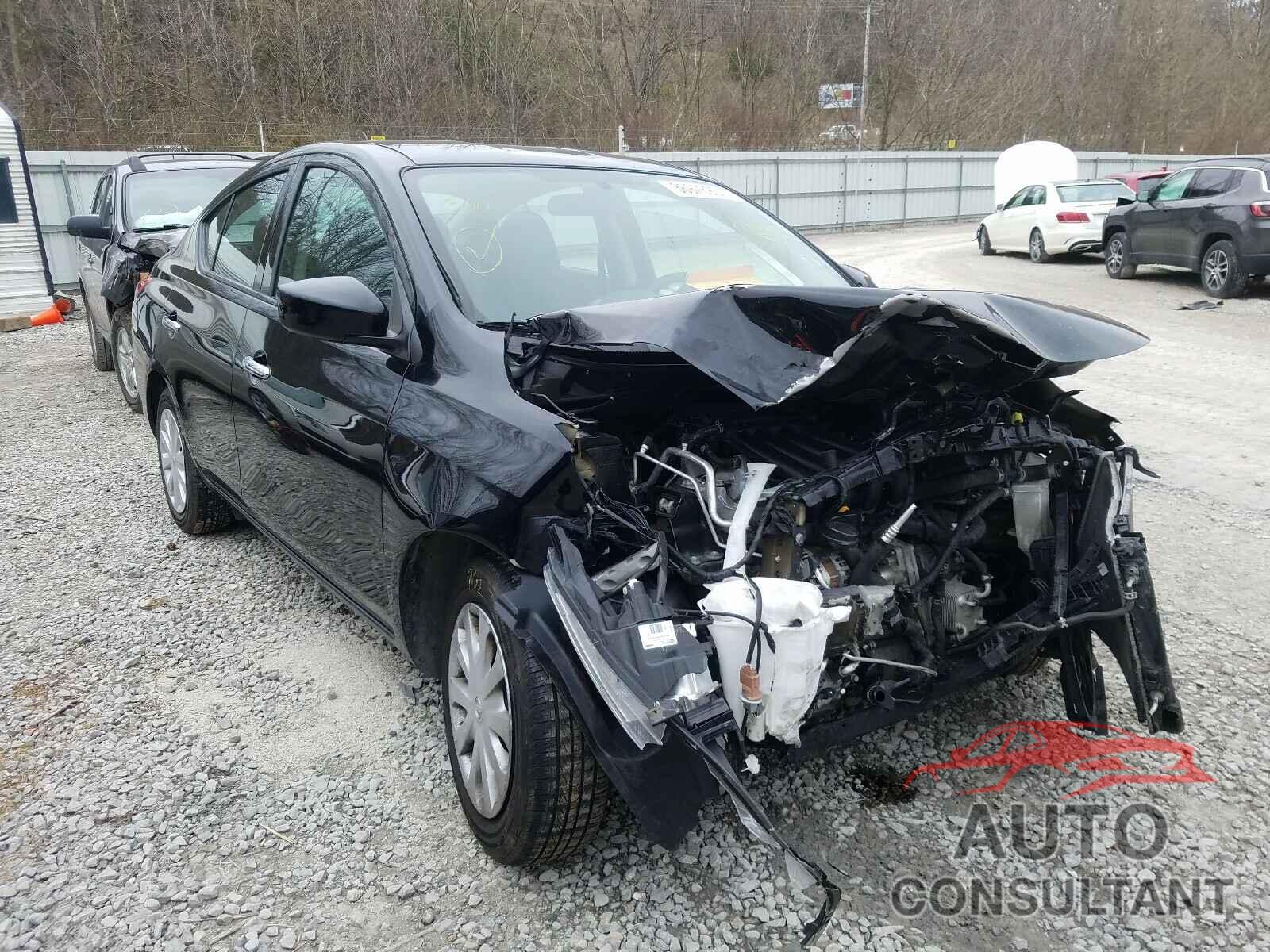 NISSAN VERSA 2019 - 3N1CN7AP8KL819799