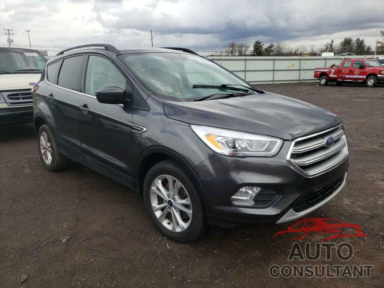 FORD ESCAPE 2017 - 1FMCU9GD8HUC28553