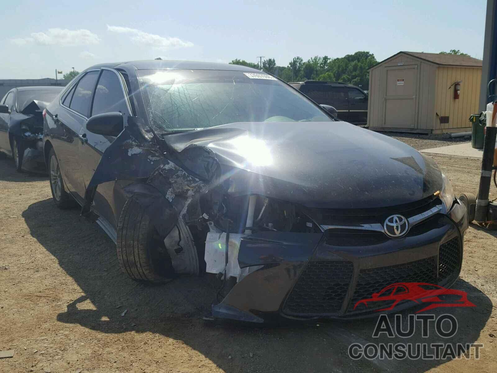 TOYOTA CAMRY 2015 - 4T1BF1FK1FU019174