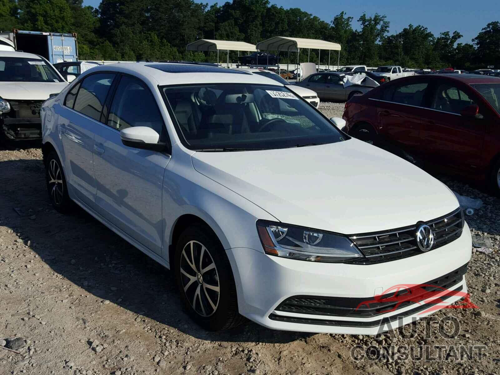 VOLKSWAGEN JETTA 2018 - 3VWDB7AJ5JM259848