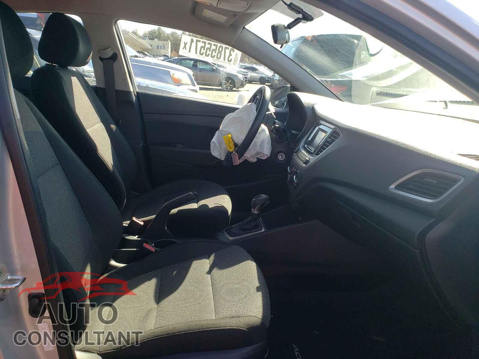HYUNDAI ACCENT 2019 - 3KPC24A31KE052948