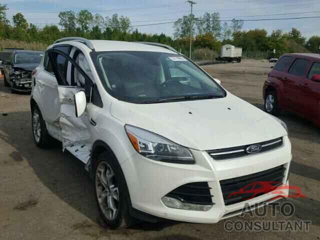 FORD ESCAPE 2016 - 1FMCU9J99GUA65317