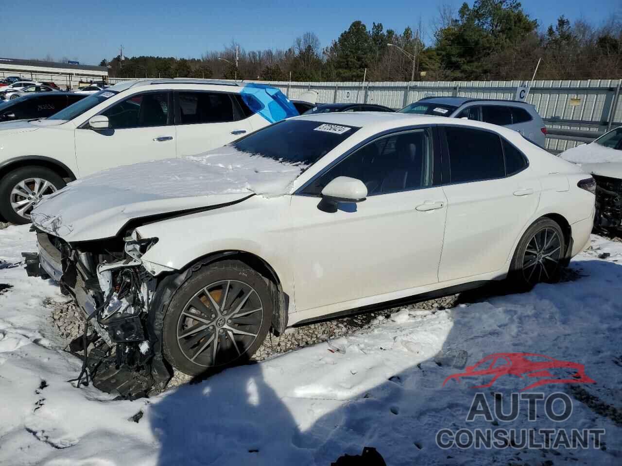 TOYOTA CAMRY 2021 - 4T1G11AK5MU424544