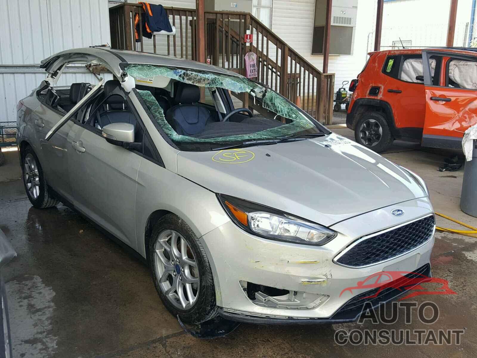 FORD FOCUS 2015 - 1FADP3F28FL363022