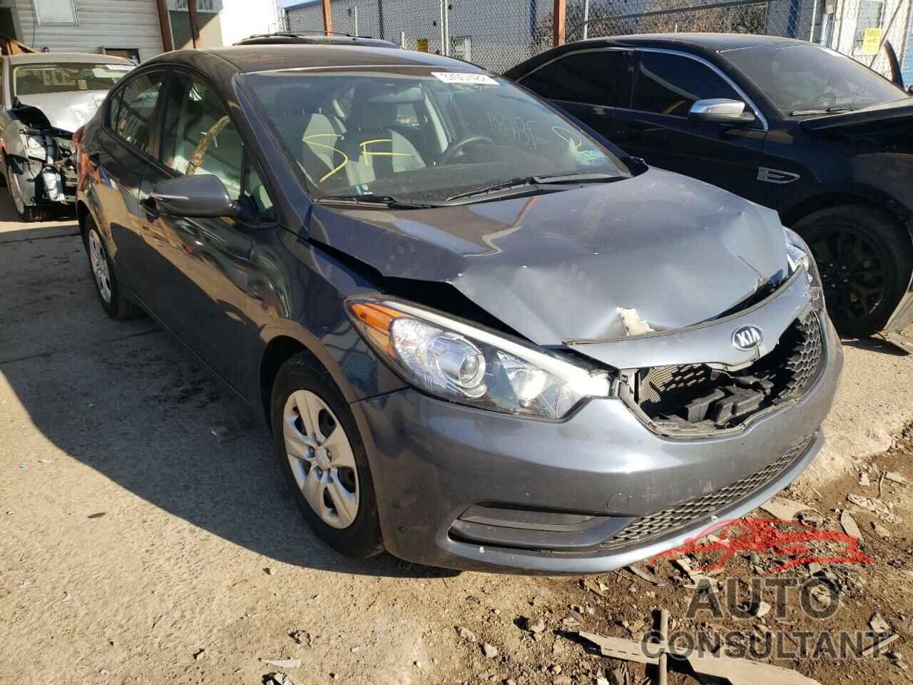 KIA FORTE 2016 - KNAFX4A6XG5560165