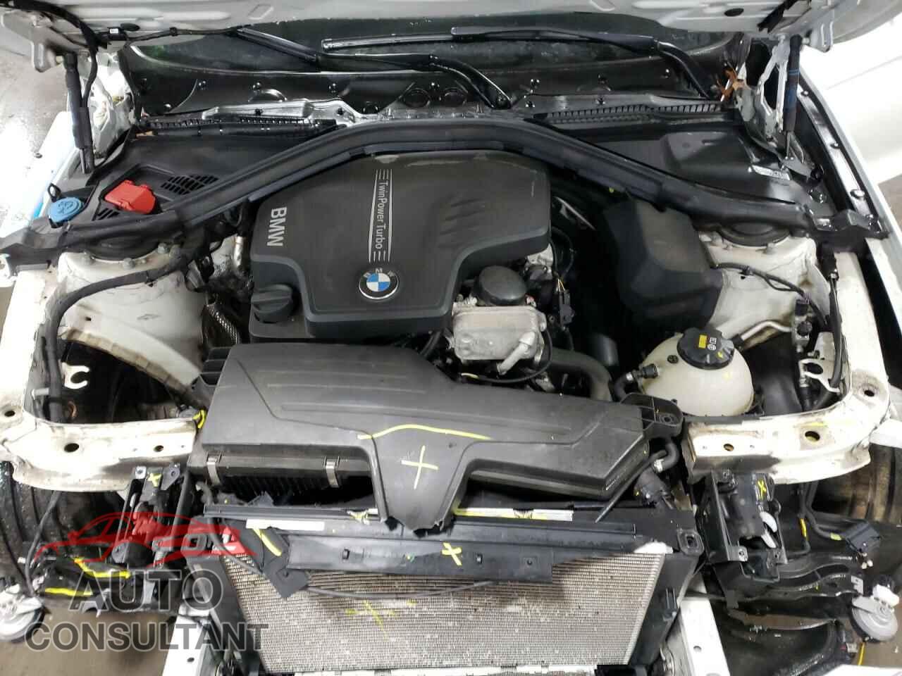 BMW 3 SERIES 2016 - WBA8E5G58GNU21901