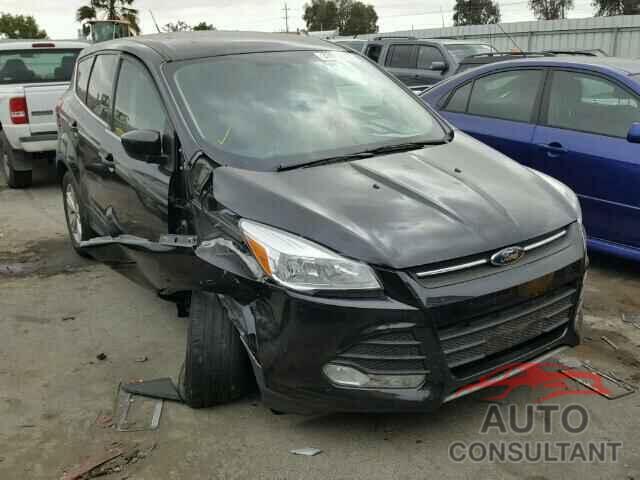 FORD ESCAPE 2015 - 1FMCU0GX5FUA28667