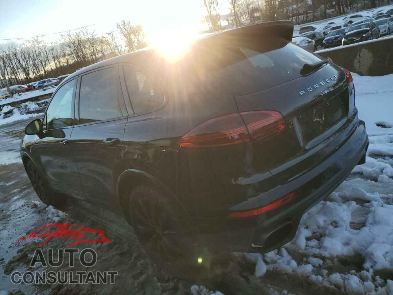 PORSCHE CAYENNE 2017 - WP1AA2A23HKA85833