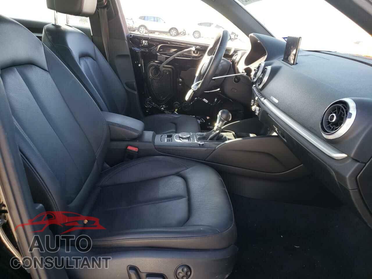 AUDI A3 2017 - WAUGUGFF2H1063773