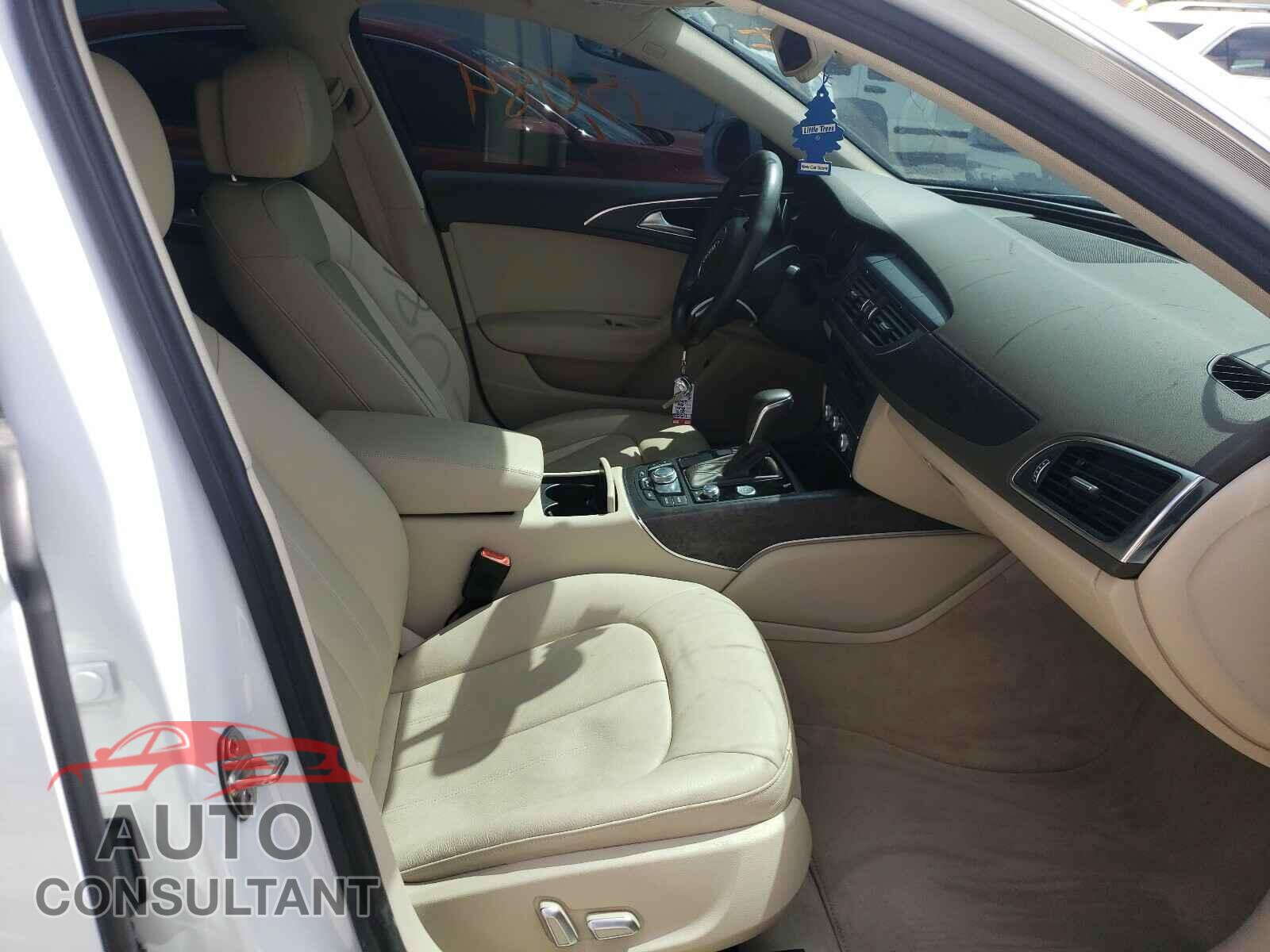 AUDI A6 2018 - WAUC8AFC3JN019530