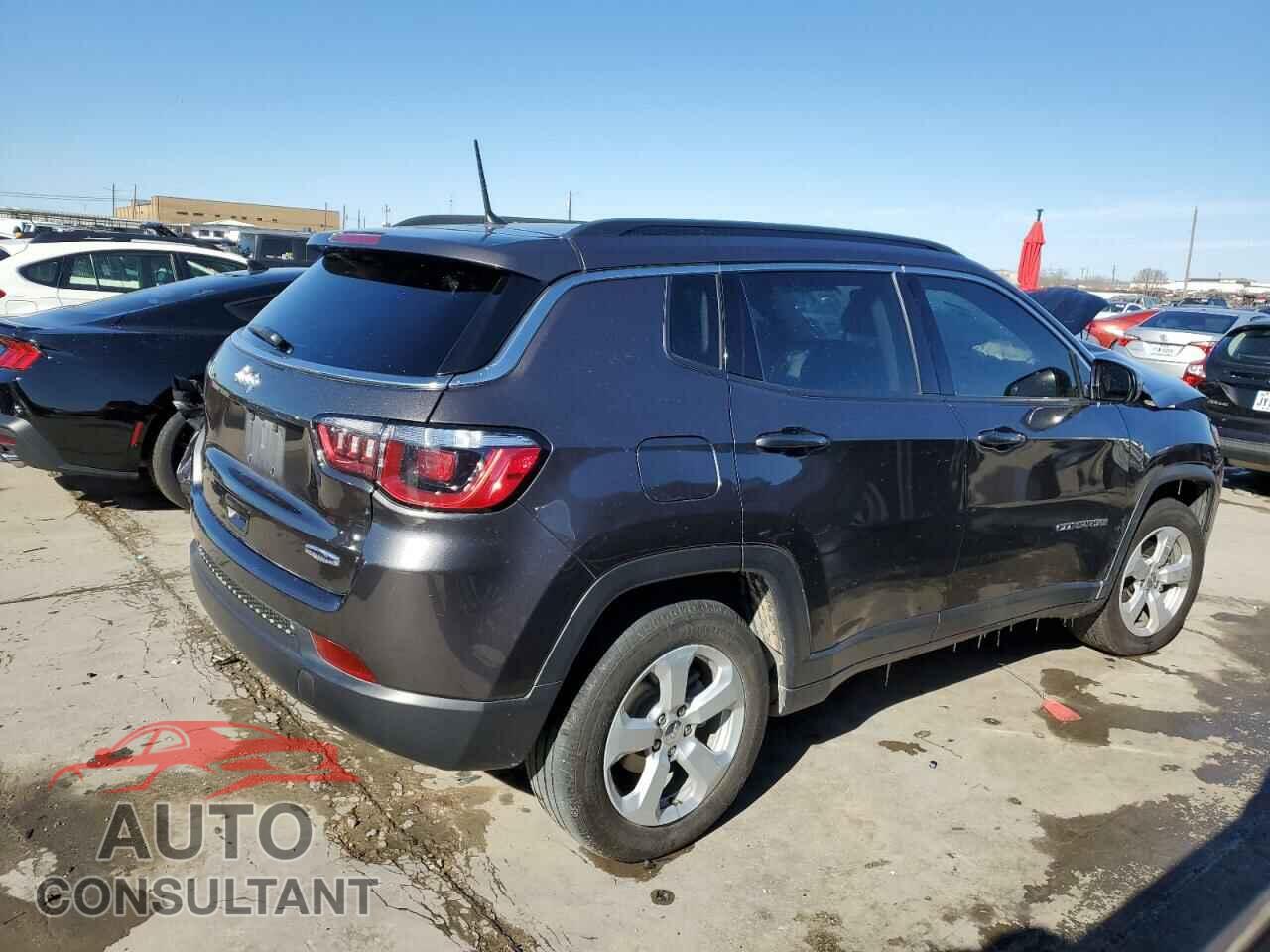 JEEP COMPASS 2018 - 3C4NJCBB0JT471430