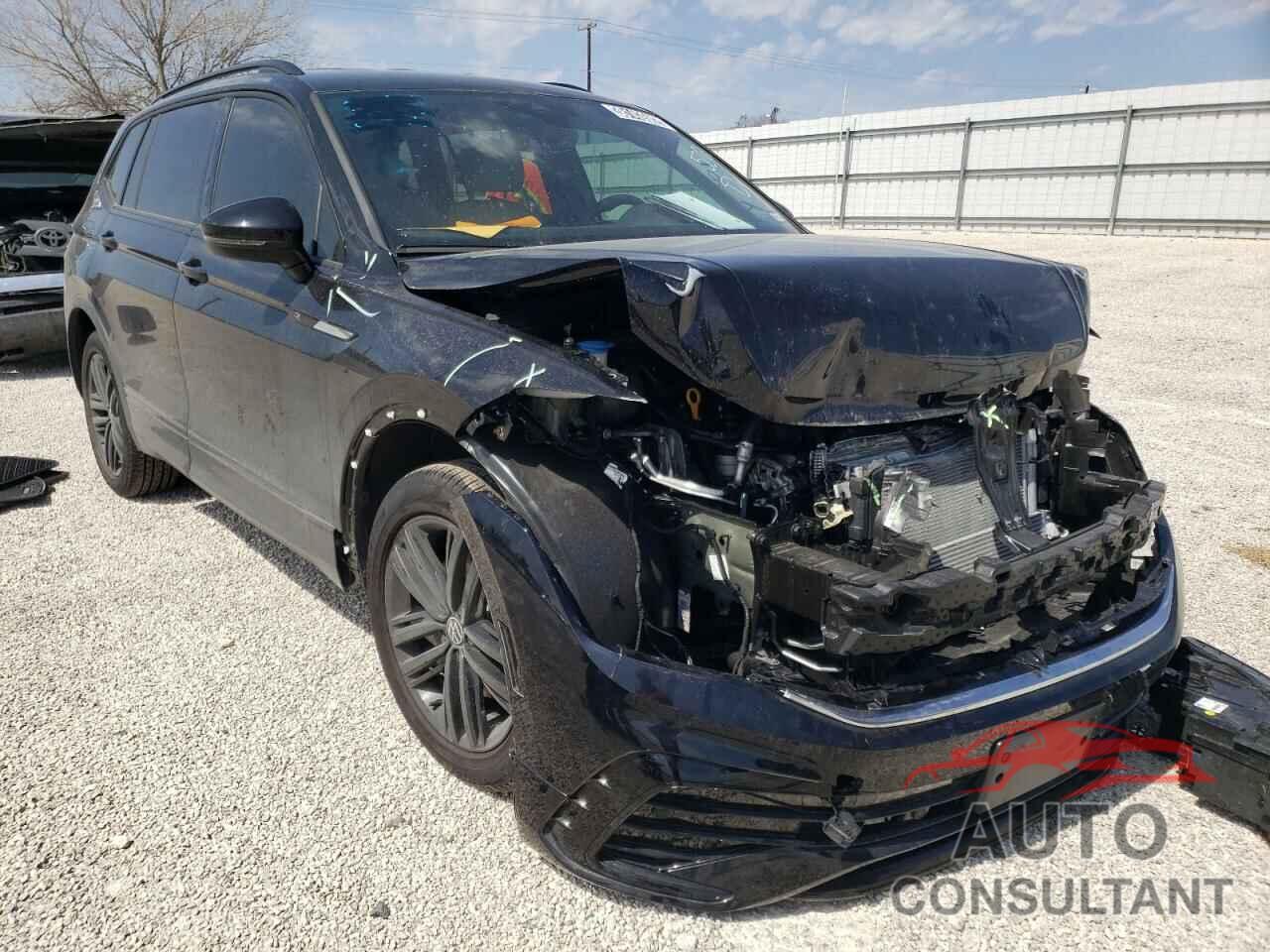 VOLKSWAGEN TIGUAN 2022 - 3VVCB7AX1NM027676