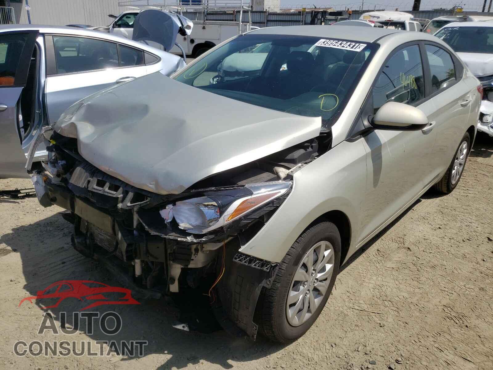 HYUNDAI ACCENT 2018 - 3KPC24A33JE016077