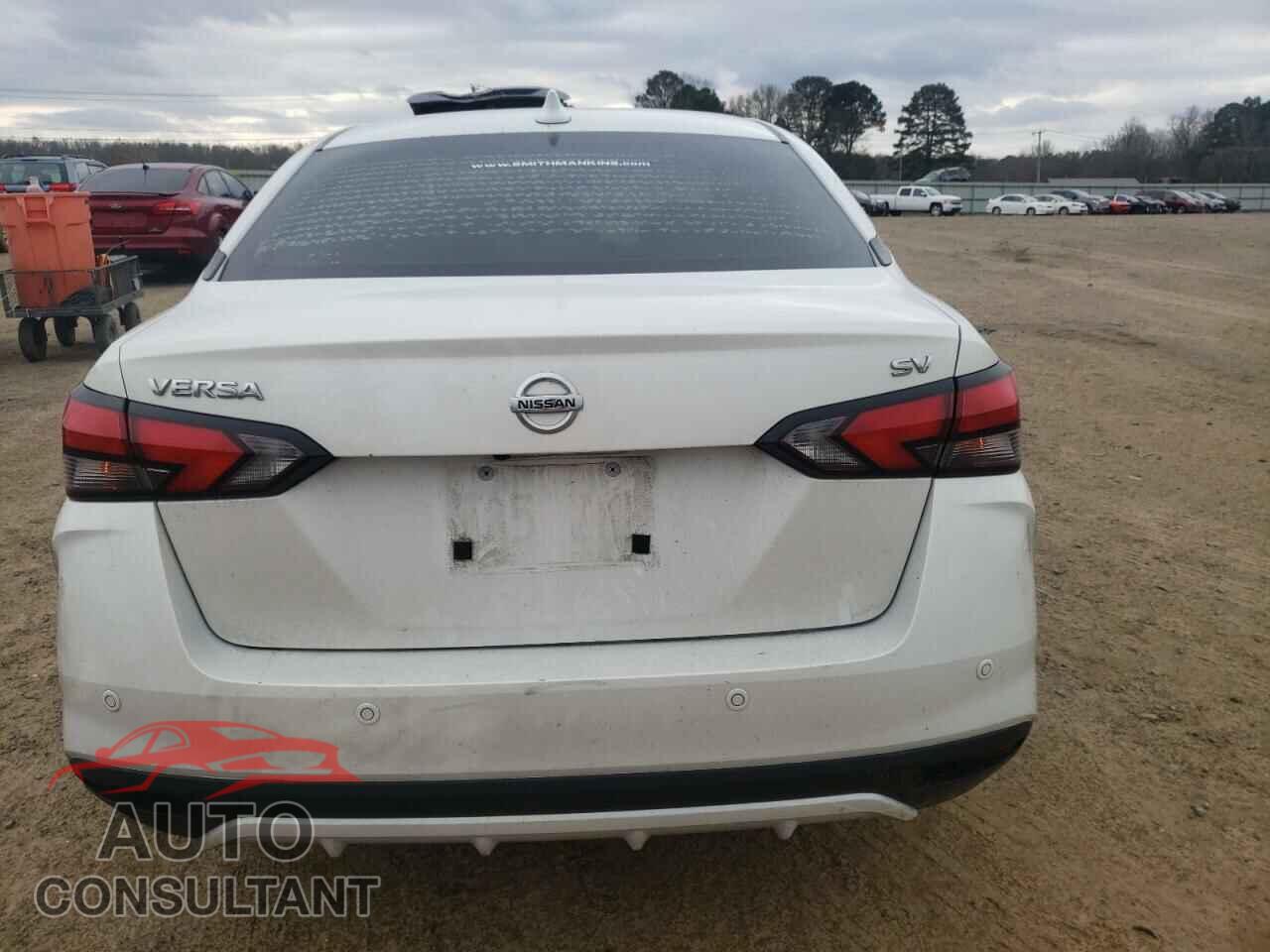 NISSAN VERSA 2020 - 3N1CN8EV2LL811102