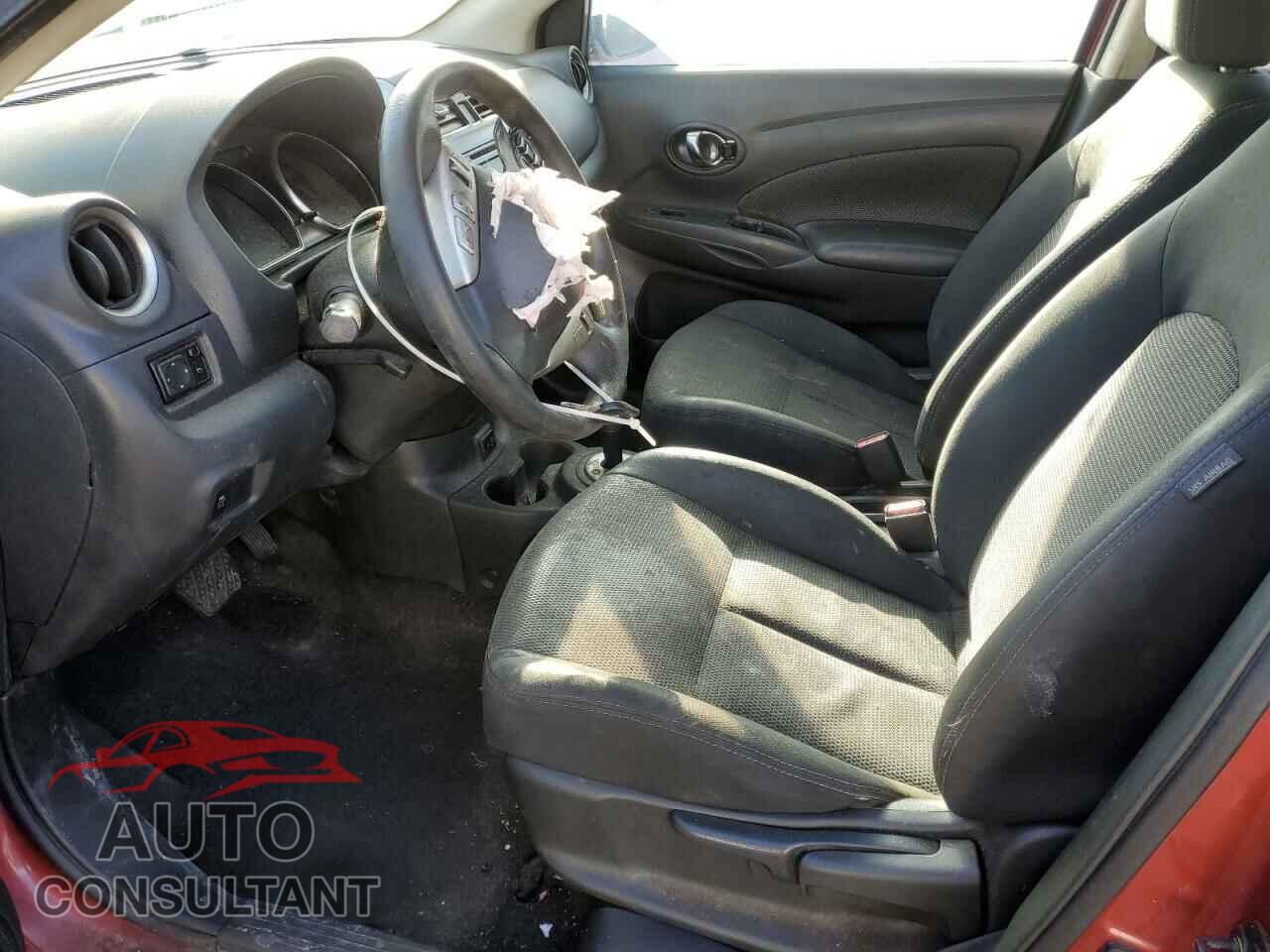 NISSAN VERSA 2017 - 3N1CN7AP1HK441131