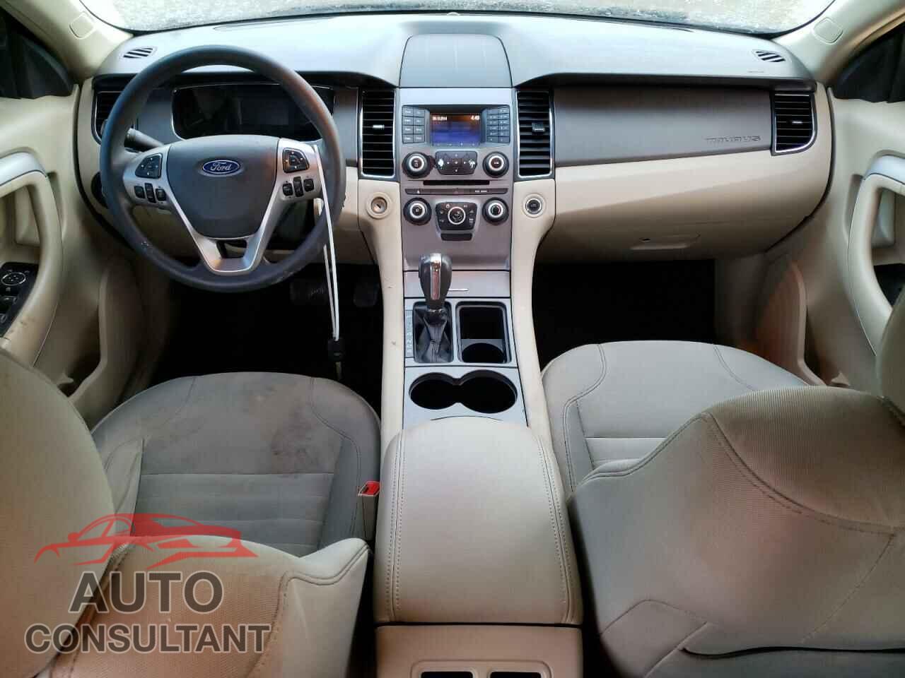FORD TAURUS 2017 - 1FAHP2D85HG111601