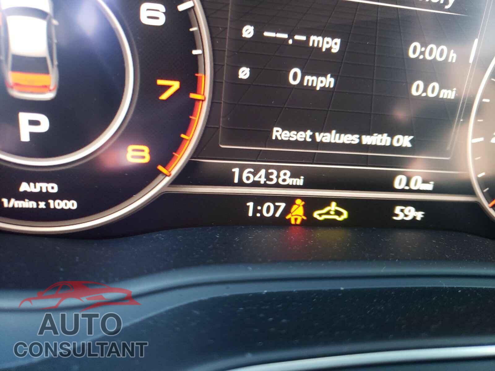 AUDI A4 2018 - WAUENAF40JA201509