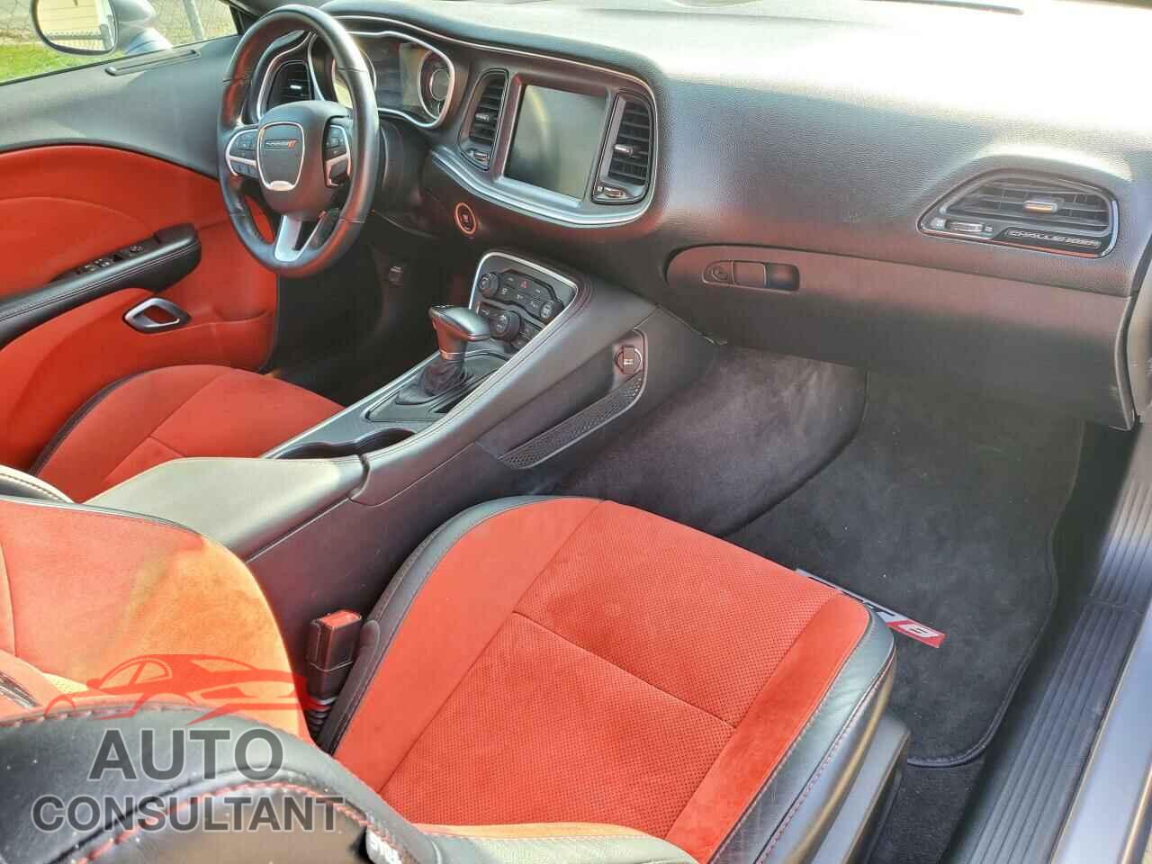 DODGE CHALLENGER 2016 - 2C3CDZFJ0GH201851