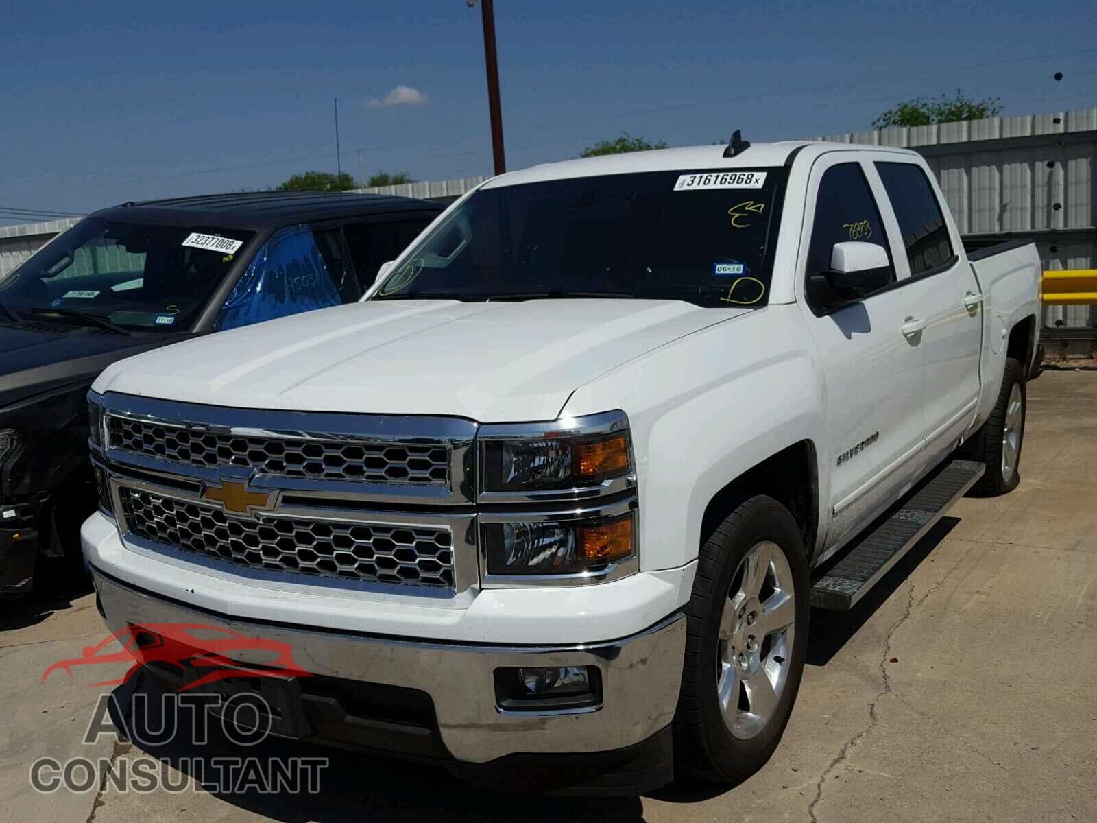 CHEVROLET SILVERADO 2015 - 1N6AD0EV8KN772570