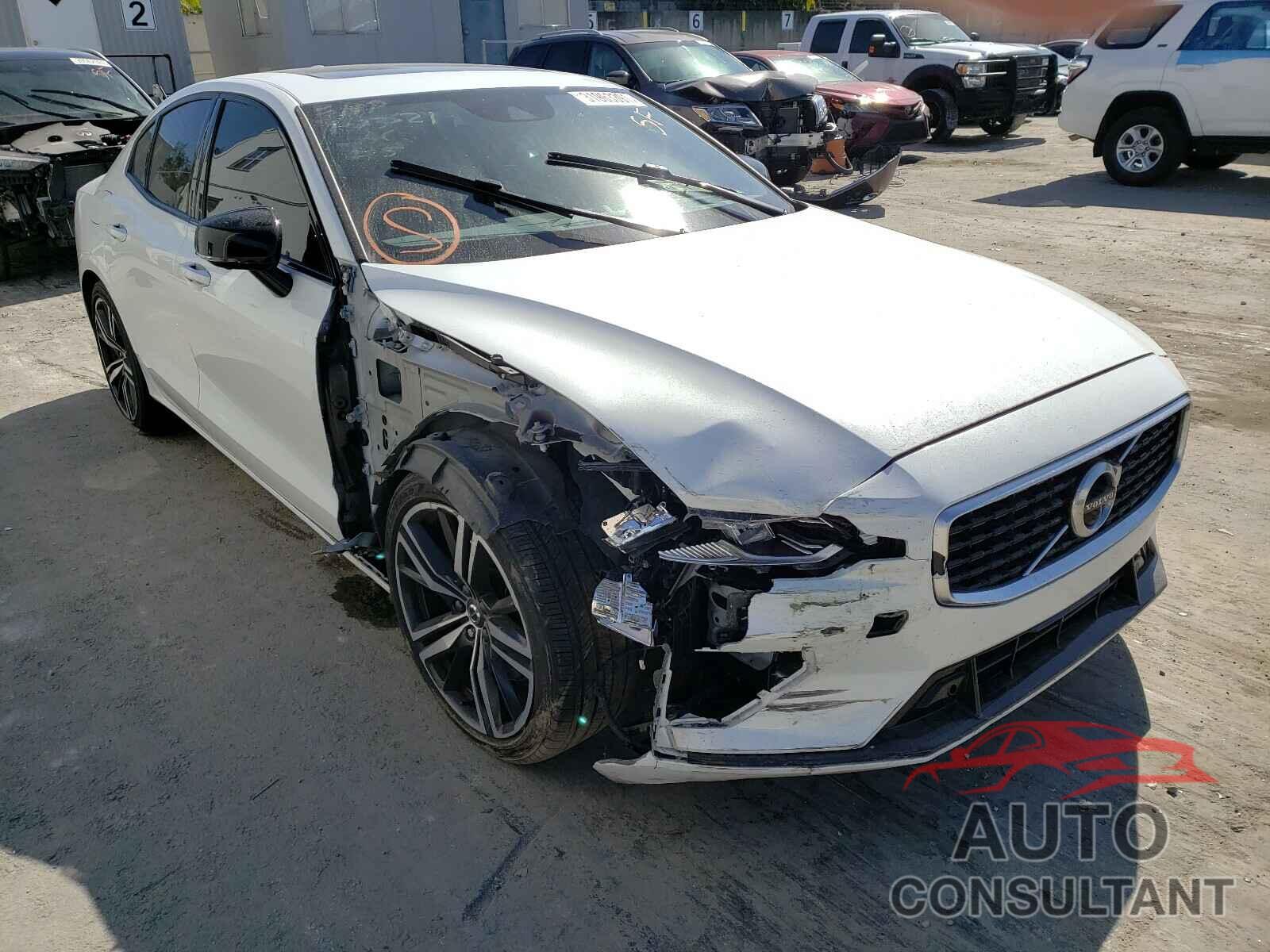 VOLVO S60 2019 - 7JRA22TM0KG013240