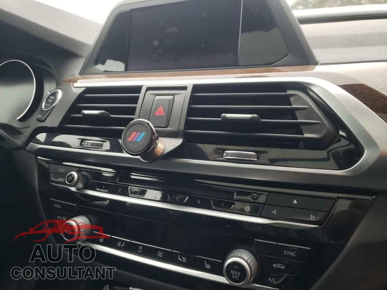 BMW X3 2018 - 5UXTR9C52JLC77085
