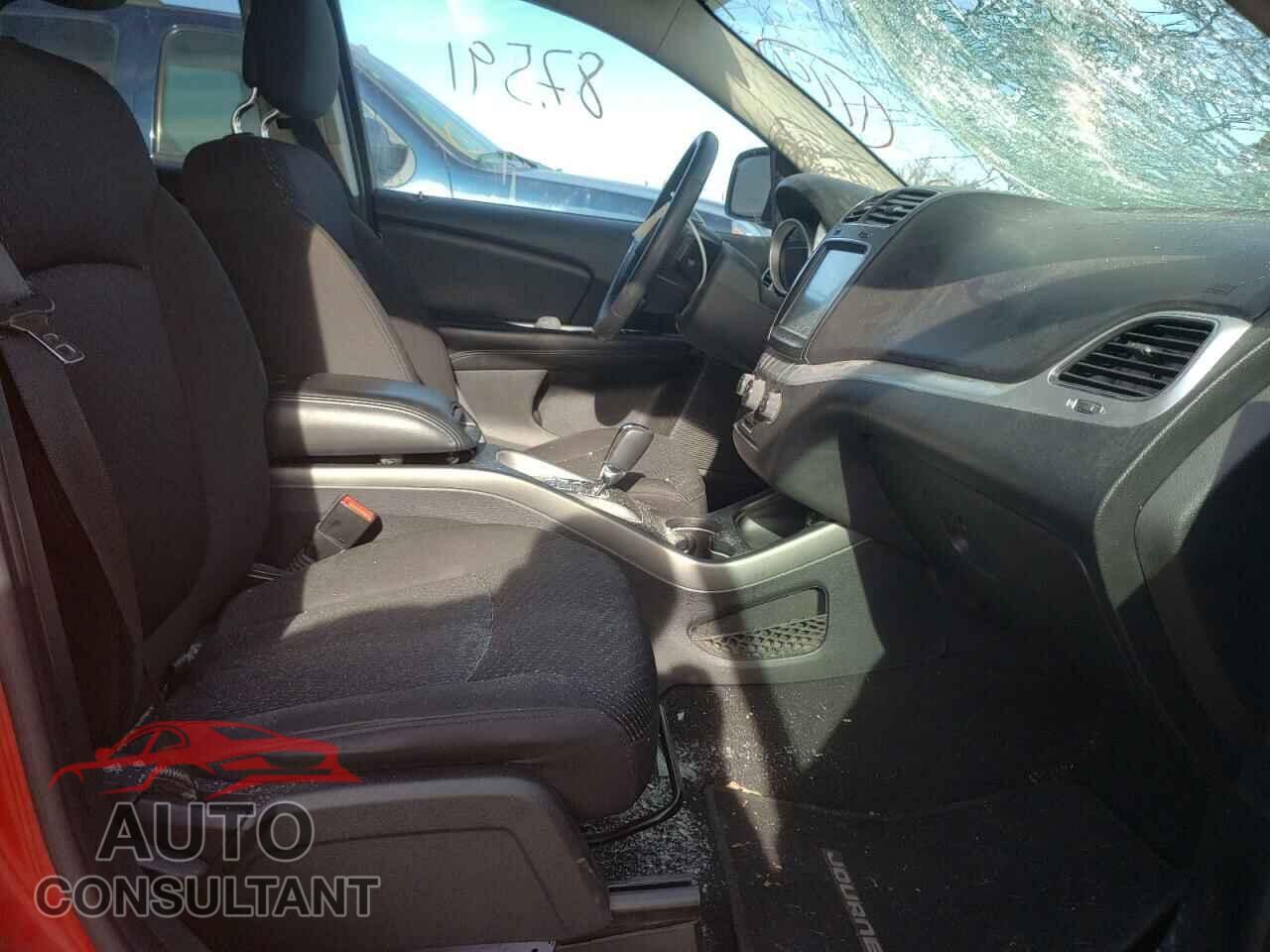 DODGE JOURNEY 2017 - 3C4PDCBB4HT677831