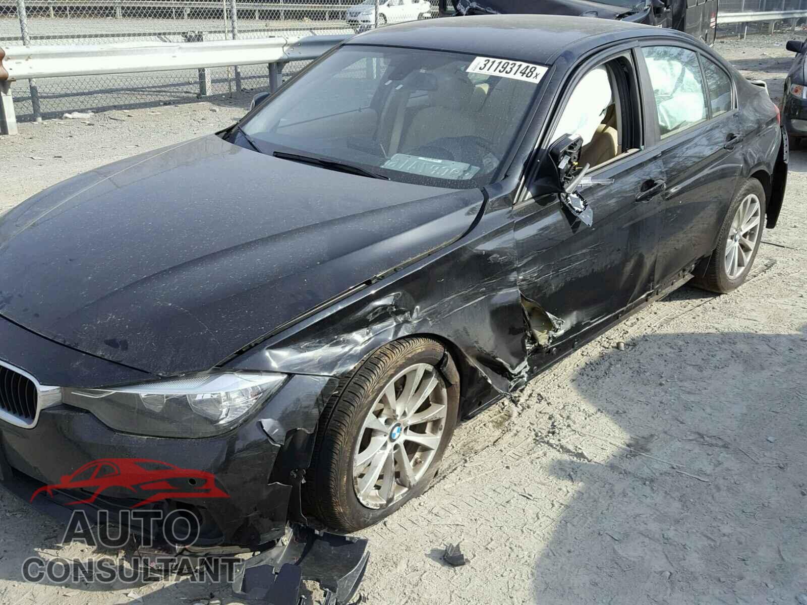 BMW 3 SERIES 2016 - WBA8E5G51GNU21366