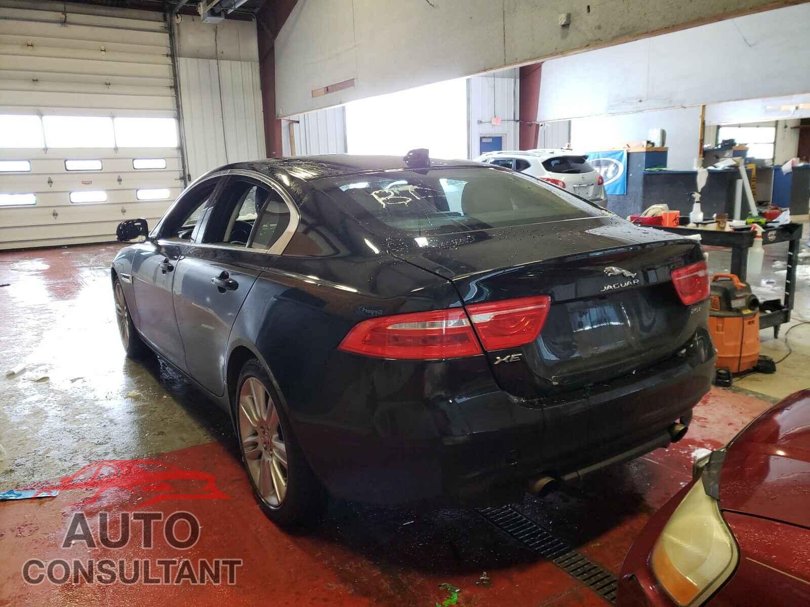 JAGUAR XE 2019 - SAJAR4FX9KCP52207